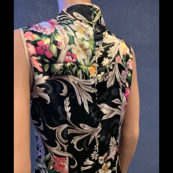 Dress - Picture 4 of 4